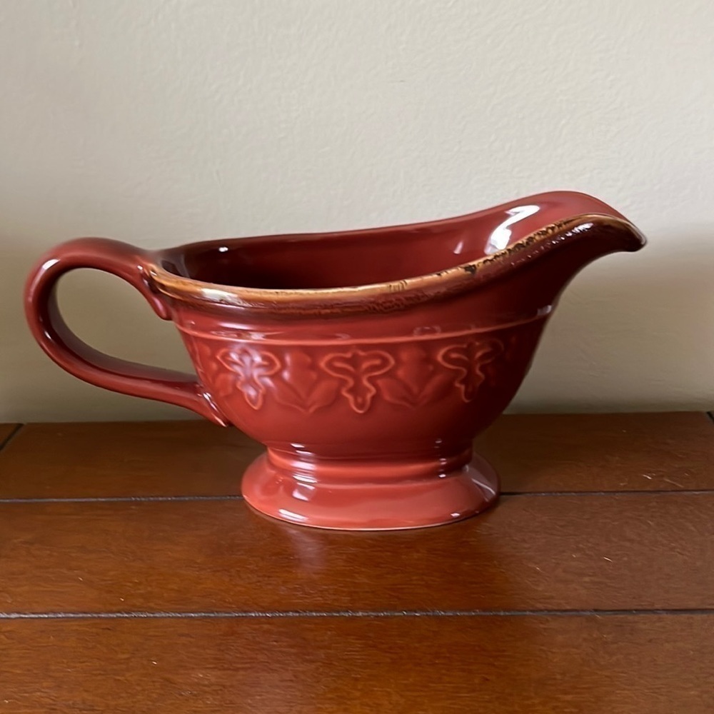 Cindy Crawford Sequoia Gravy Boat JCPenney Red Stoneware Server